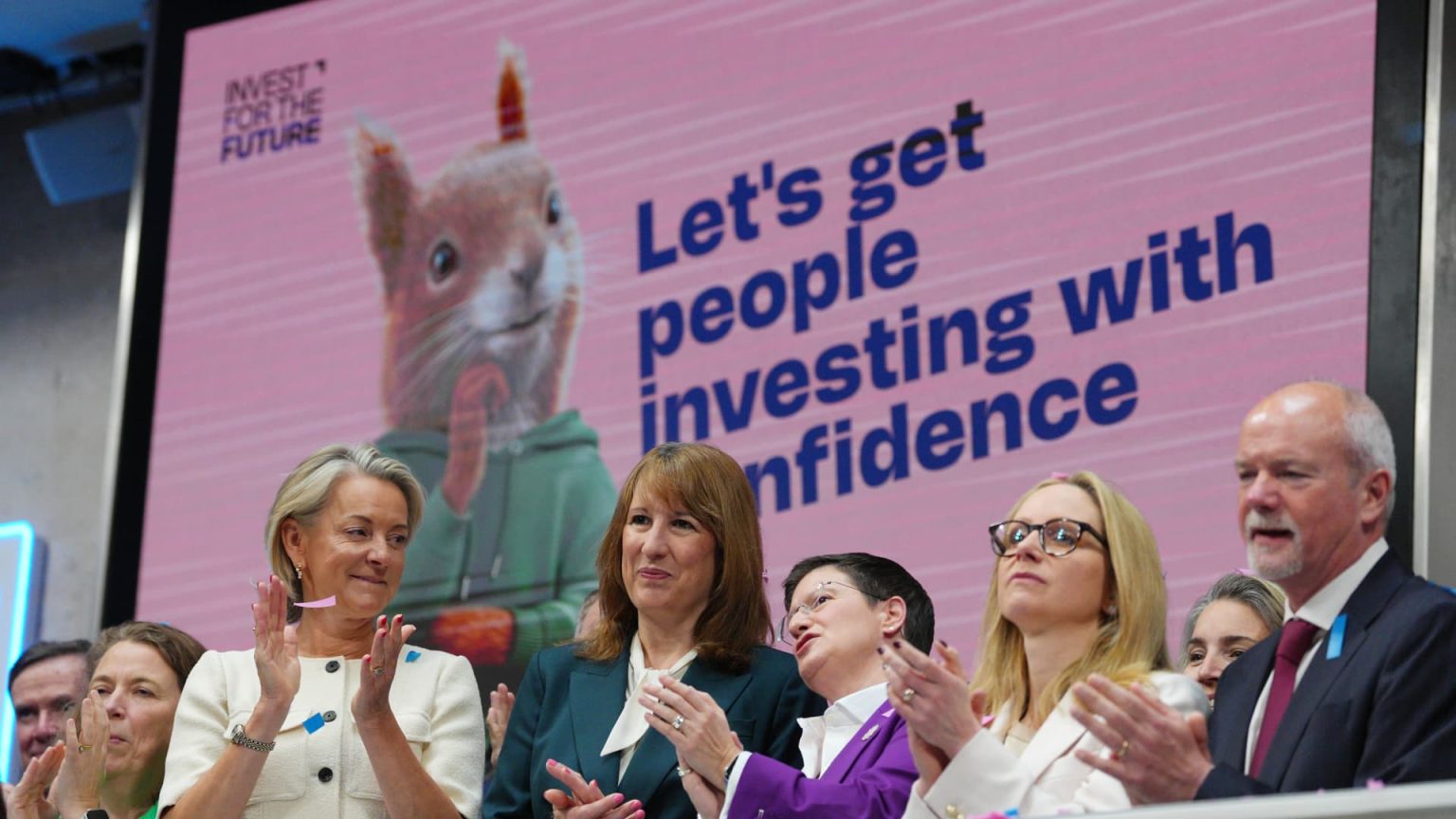 UK retail investors encourage to save, buy stocks with Savvy Squirrel UK retail investors encourage to save, buy stocks with Savvy Squirrel