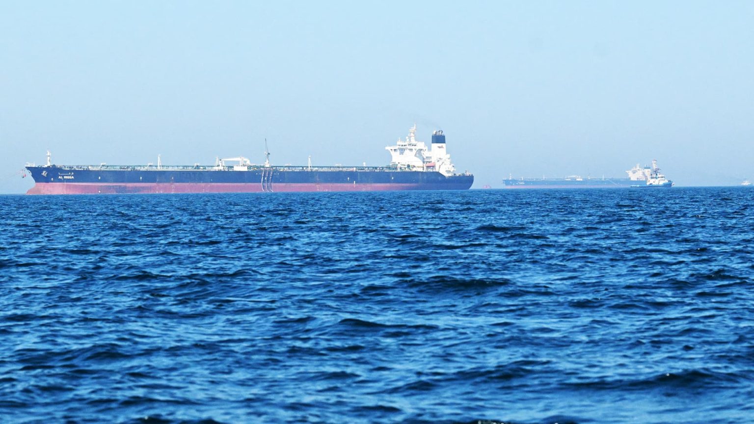 Analysts warn of supply risks as oil prices return to pre-war levels