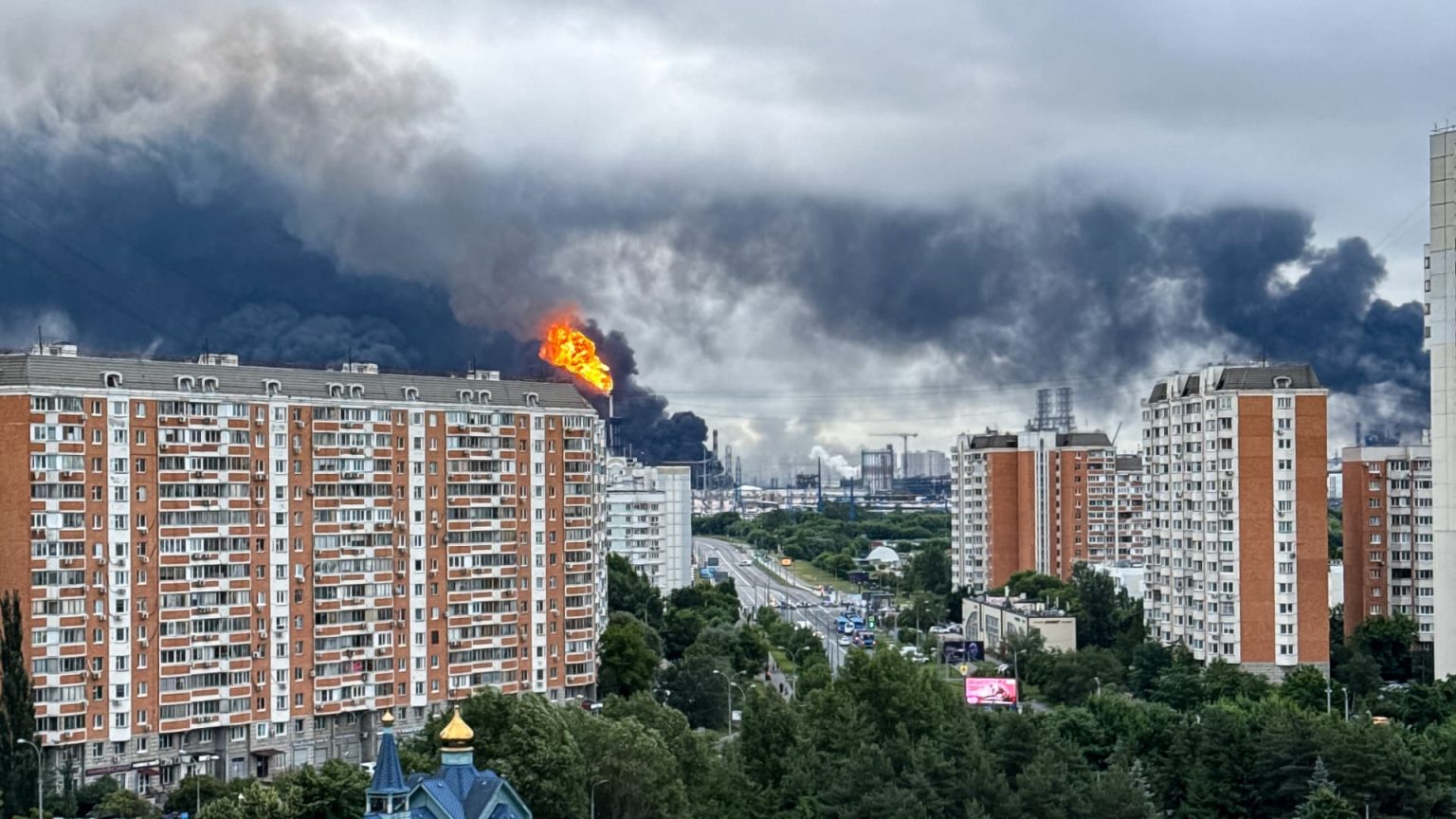 Russia vows escalation after Ukraine hits Moscow with drone attack Russia vows escalation after Ukraine hits Moscow with drone attack