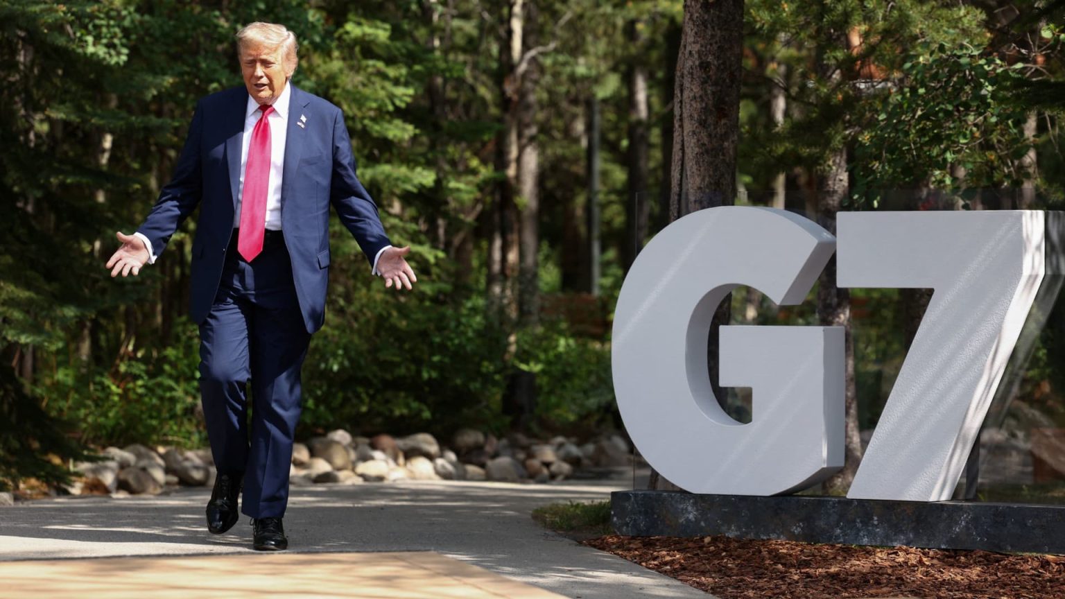 Trump heads to G7 summit in France as world awaits Iran deal Trump heads to G7 summit in France as world awaits Iran deal