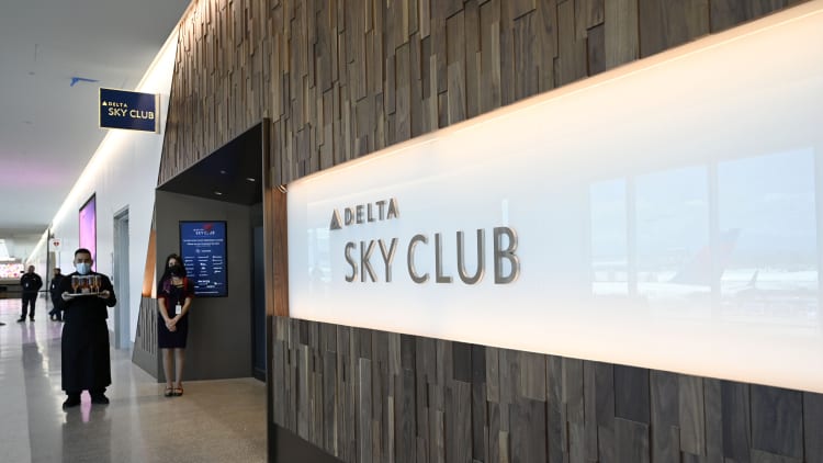 American Airlines brings grab-and-go lounge to New York’s JFK The rise of airport lounges