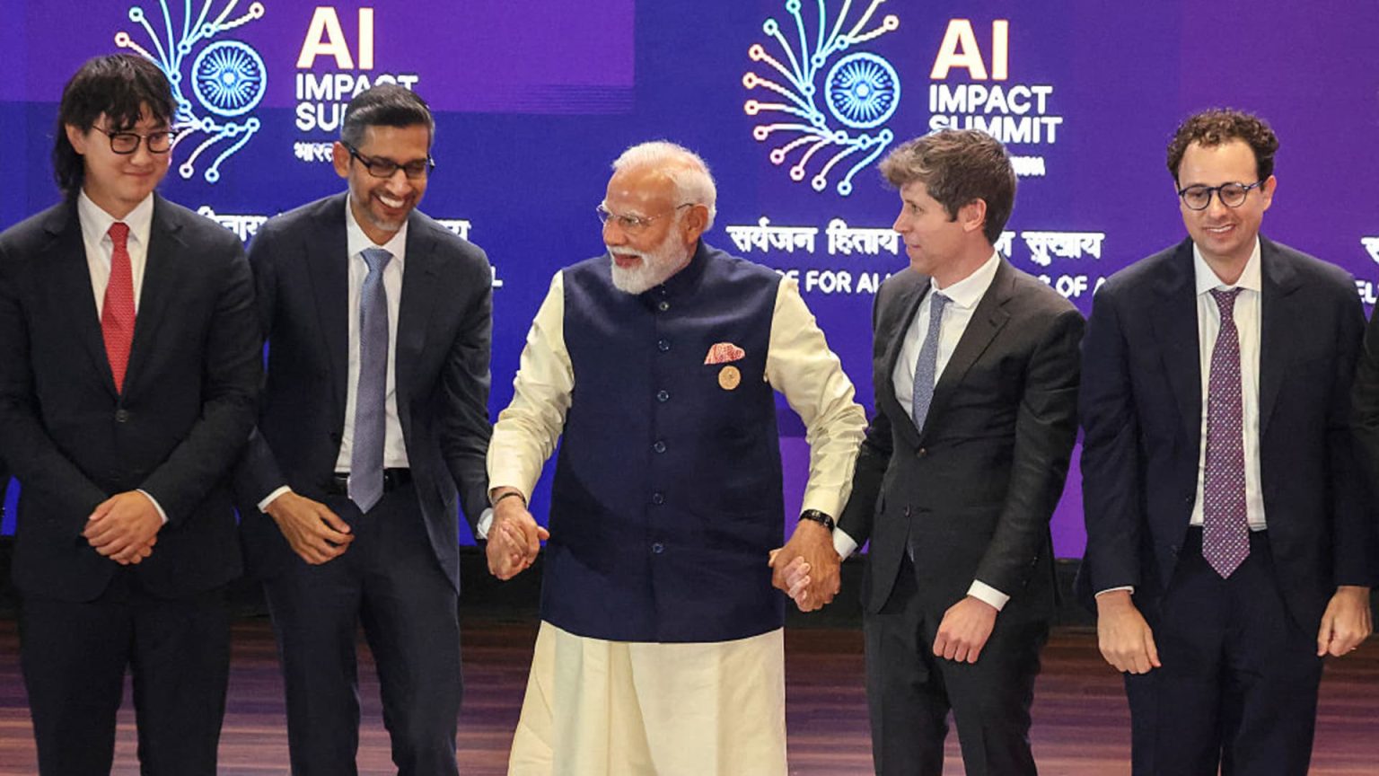 Macron, Modi court tech CEOs in AI infrastructure race