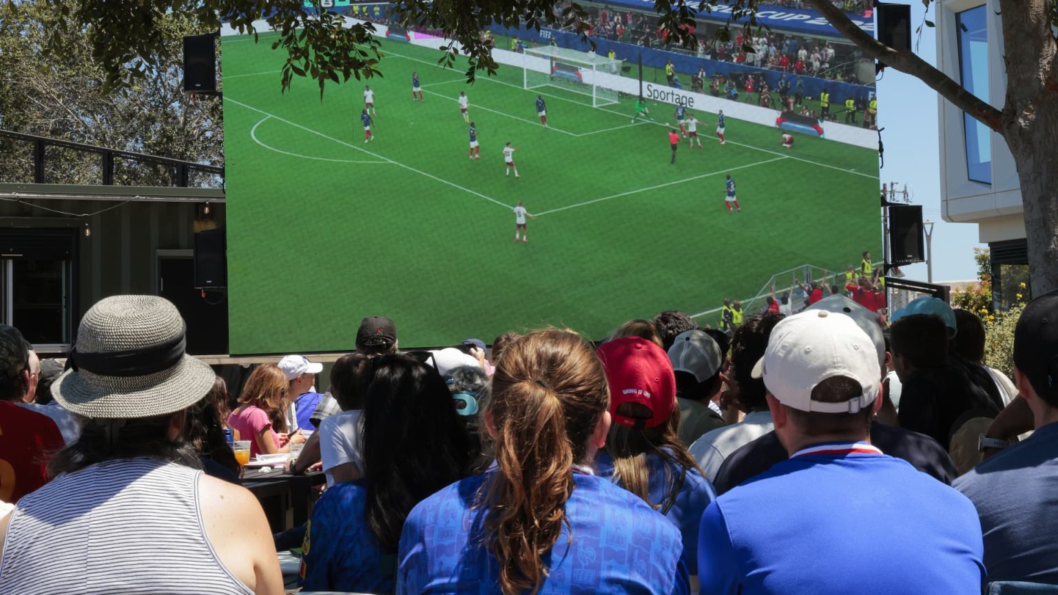 World Cup watch parties gave bars and restaurants a needed boost, Fed says World Cup watch parties gave bars and restaurants a needed boost, Fed says